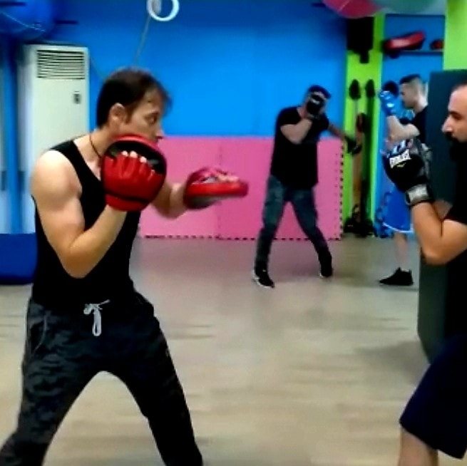 Προπόνηση Filipino Boxing με focus mitts